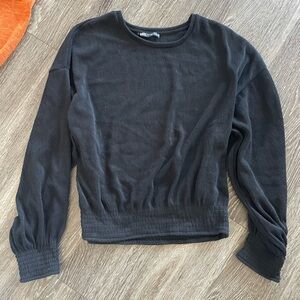 Zara Black Long sleeve woven knit scrunched sweater Women's Top